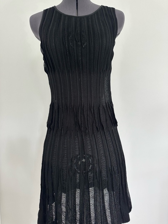 Missoni Dresses & Skirts - Missoni Black Sleeveless Ribbed Knit Midi Dress